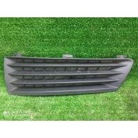 решетка в бампер Opel Zafira B (2005-2012) 13124987