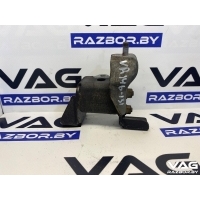 Кронштейн Mercedes C W204 2011 A2044900740