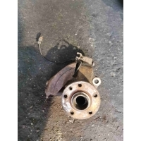 Ступица передняя правая Volkswagen Sharan Rest(2000-2010) 2001
