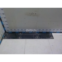 Накладка двери багажника Nissan Navara (D40) (2005 - 2015) 90520EA860