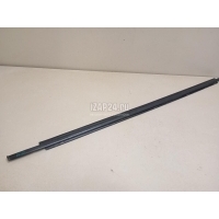 Накладка стекла переднего правого Toyota RAV 4 (2006 - 2013) 7571042030