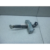 Ограничитель двери Toyota Auris (E15) (2006 - 2012) 6861002121