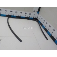 Уплотнитель стекла двери Toyota Corolla E15 (2006 - 2013) 6815212200