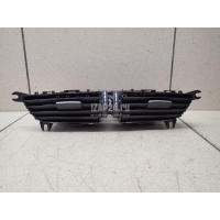 Дефлектор воздушный Mercedes Benz W204 (2007 - 2015) 20483084549116