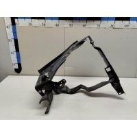 Кронштейн крепления фары Mercedes Benz W204 (2007 - 2015) 2046200191