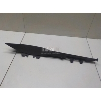 Накладка декоративная Mercedes Benz W204 (2007 - 2015) 2046890639