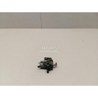 Вставка замка двери лев. Mercedes Benz W204 (2007 - 2015) 2047600377