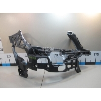 Кронштейн переднего бампера правый Mercedes Benz W204 (2007 - 2015) 2048854265