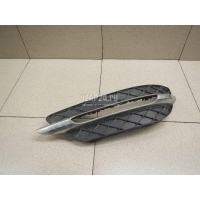 Решетка в бампер правая Mercedes Benz W204 (2007 - 2015) 2048803324