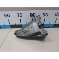 Кронштейн двигателя правый Benz 2007 - 2015 2742230204