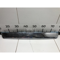 Накладка двери багажника Nissan X-Trail (T31) (2007 - 2014) 90810JG00C