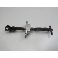 Ограничитель двери Suzuki Grand Vitara (2005 - 2015) 8181065J02