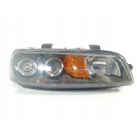 Fiat punto 2 ii 99 - 10 фара правая фара правый переднее передняя 89100451