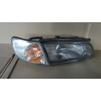 Nissan almera n15 фара правая передняя поворотник