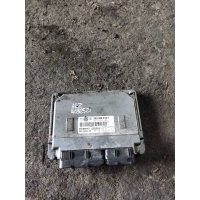 Блок управления двигателем Volkswagen Passat B5 2002 3B0906018F