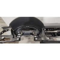 Панель передняя салона (торпедо) Audi A4 2016 8W1857001H,8W1858041,