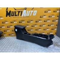 Консоль KIA Cerato 4 2019 84601m7000