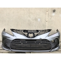 Бампер передняя передний toyota camry viii 8 xv70 рестайлинг fl 2021 - решетка решётка