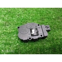 моторчик заслонки печки BMW X1 F48 (2014-2022) 2018 64119321034
