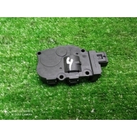 моторчик заслонки печки BMW X1 F48 (2014-2022) 2018 64119321034