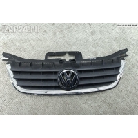 Решетка радиатора Volkswagen Touran 2003