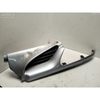 Решетка радиатора Лев. Renault Megane I (1995-2003) 1996 7700834200