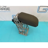 подлокотник Audi Q3 8UB 2012 8U0864283A, 8U0898277, 8U0864207F