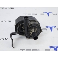 Насос охлаждающей жидкости Tesla Model S 2018 1057235-00