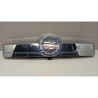 Накладка двери багажника GM Escalade III (2006 - 2014) 15915679