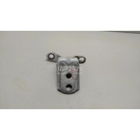 Петля двери Nissan Tiida (C11) (2007 - 2014) 82421ED00B