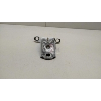 Петля двери Nissan Tiida (C11) (2007 - 2014) 82421ED00B