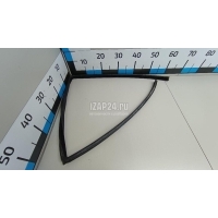 Уплотнитель стекла двери Land Rover Range Rover Sport (2005 - 2012) LR017041