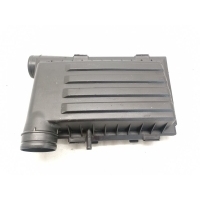 Корпус воздушного фильтра Volkswagen Golf 7 2014 04E129611G