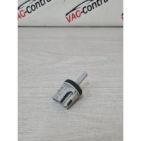 Датчик температуры воздуха Volkswagen Jetta 6 2012 1K0907543
