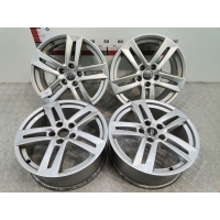 Диск литой Audi A4 B9 (2015-2023) 2017 R17 5X112 ET42 7J DIA66.6,8W0601025P