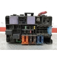 Блок предохранителей Renault Laguna 2 (2000-2007) 2001 8200168158,8200064071