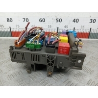 Блок предохранителей Renault Laguna 2 (2000-2007) 2002 8200148809,8200148809