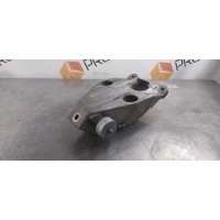 Кронштейн двигателя BMW 5 series F10 2013 6781227, 22116788557