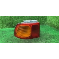 Фонарь задний левый Toyota Picnic 2000