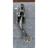 Педаль тормоза BMW 7 G70 2024 6896514