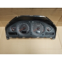 Спидометр часы volvo oe 30746101