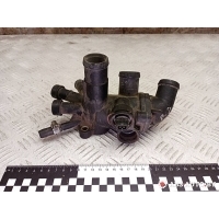 Корпус термостата Volkswagen Polo 3 1998 030121117M,030121121B