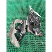 петля капота Toyota Camry AVV50 2011 53410-33240, 53420-33240