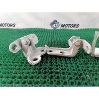 петля двери Toyota Camry ACV40 2008 68750-20120, 68770-52030