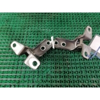 петля двери Mitsubishi Lancer CY6A 2012 5702A006, 5702A005
