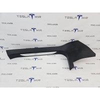 обшивка стойки правая нижняя Tesla Model S 2018 1030391-00,1030394-00