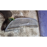 Решетка радиатора Chrysler Voyager 4 2002 4857522