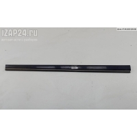 Молдинг двери передней правой Mercedes W203 (C) 2003 2036905062