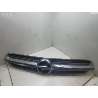 Решетка радиатора Opel Vectra C 2002 13106811