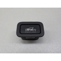 Кнопка закрывания багажника Land Rover XC70 Cross Country (2007 - 2016) LR040338